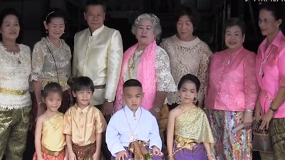 أغرب زواج لتوءم خمس سنوات في تايلاند والسبب غير متوقع (فيديو)