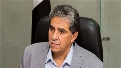 «البيئة»: دخان حرق قش الأرز في الشرقية يصل مصر الجديدة