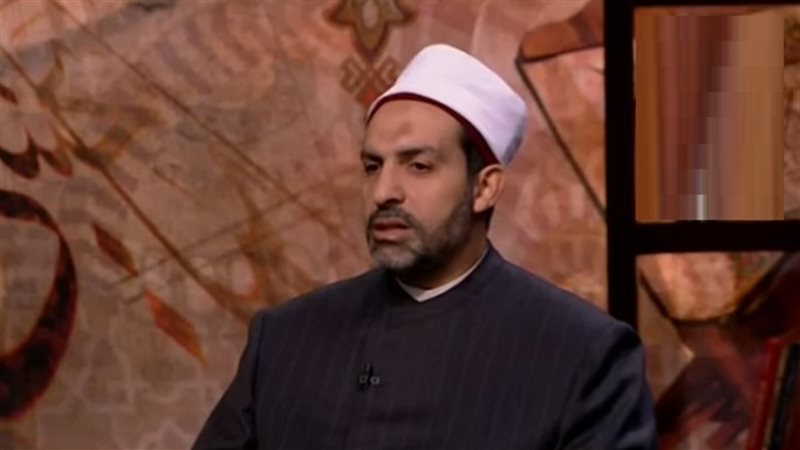 الدكتور على فخر