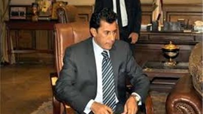 وزير الرياضة يبحث مع رئيس اتحاد الإسكواش استعدادات البطولات الدولية