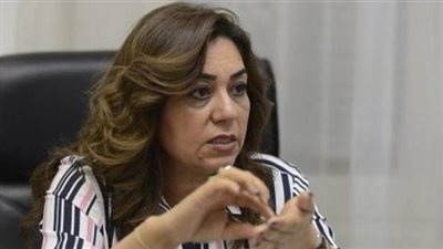 منال عوض تتابع أعمال الإنشاءات بمدارس النيل بدمياط الجديدة