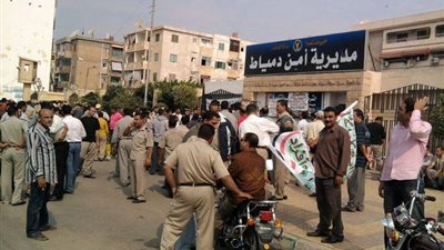 بلاغ يتهم «الإرهابية» بحرق سيارة في دمياط