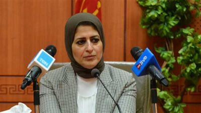 الصحة: نعمل على إيجاد مستشفى نموذجي بكل محافظة لتطبيق نظام التأمين