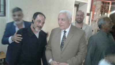 سيدتان تنتخبان من داخل سيارة إسعاف بدمياط (صور)