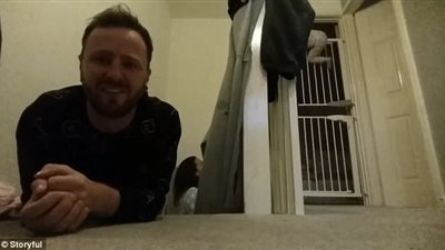 هروب طفلة عمرها عامان من غرفتها (فيديو وصور)