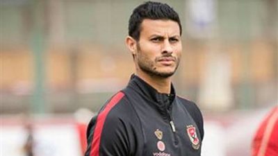 طبيب الأهلي يكشف تفاصيل إصابة محمد الشناوي