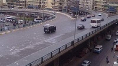 انتظام الحركة المرورية على الطرق.. وإغلاق جزئي لمنزل كوبري فيصل