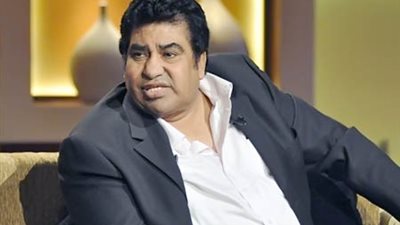 في عيد ميلاده الـ70.. «عدوية» الشاب النحيل الذي غنى له العندليب