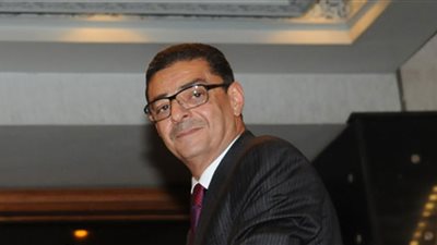 طاهر يتوجه للسعودية السبت لأداء مناسك العمرة