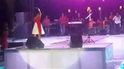 بالفيديو.. شيرين عبد الوهاب تغني «بشرة خير» في الغردقة