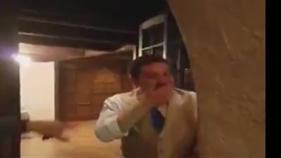 بالفيديو.. صدمة رجل التقطت حبيبته باقة زهور العروس