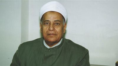 وكيل الأزهر السابق: جميع تعاملات البنوك حلال «ودائع أو قروض»