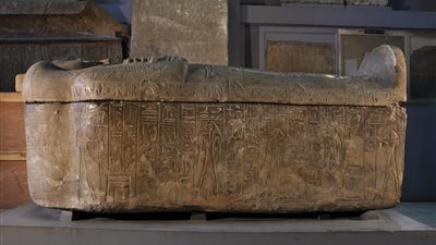 الآثار: الانتهاء من إعادة ترميم تابوت المتحف المصري الثلاثاء