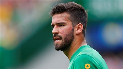 حارس البرازيل يحسم مستقبله قبل كأس العالم