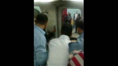 بالفيديو.. لحظة القبض على سيدتين بمحطة مترو مسرة