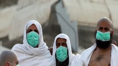 السعودية تطالب المعتمرين الالتزام بالقواعد الطبية للحد من 