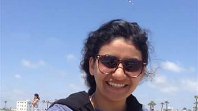 أصدقاء رنا السبكي يحتفلون ببراءتها من تهمة خدش الحياء