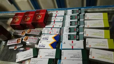 ضبط أدوية مخدرة مهربة ومصانع مخالفة بالشرقية (صور)