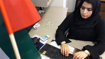 فضفضة البنات على مواقع التواصل تكشف أسرار الأسر المصرية.. سيدة تتبرع بكليتها لزوجها فيفضل الزواج عليها.. أب يجبر ابنته على الزواج دون إرادتها.. والشعور بالذنب يحاصر فتاة في كل تصرفاتها