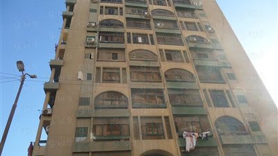 بالصور.. «قرية المعزول» تنتفض ضد «الإرهابية» في الذكرى الثانية لثورة 30 يونيو.. الأهالي غاضبون بعد القبض على أبنائها بسبب «الإخوان».. آمال:«مشوفناش منه حاجة حلوة