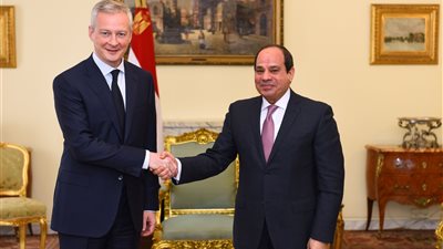 5 رسائل من السيسي لوزير الاقتصاد الفرنسي