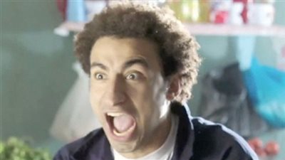 فنانون رفعوا شعار 