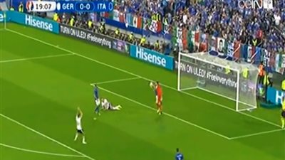 بالفيديو.. «جوميز» يهدر فرصة التقدم لألمانيا أمام إيطاليا