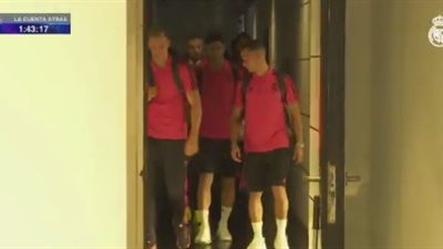 تحرك لاعبي ريـال مدريد لسانتياجو برنابيو لخوض مباراة روما (فيديو)