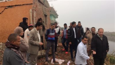 محافظ الفيوم يتفقد المنزل المنهار بعزبة وحش بقرية سنوفر دون وقوع خسائر
