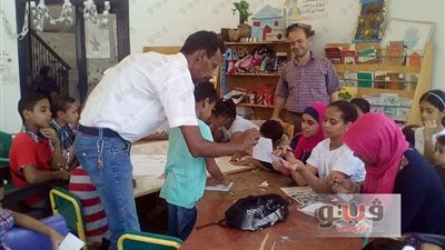 بالصور.. دورات تدريبية وورش فنية بثقافة الغردقة