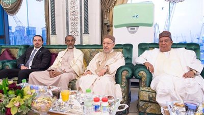 «سلمان» يقيم مأدبة إفطار لـ«الحريري» والرئيسين الأفغاني والجابوني