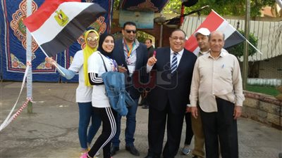 عمداء كليات جامعة حلوان والطلاب يدلون بأصواتهم في انتخابات الرئاسة