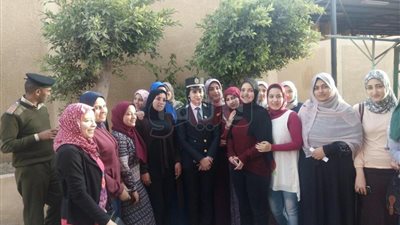 طالبات كفرالشيخ يدلين بأصواتهن في انتخابات الرئاسة (صور)