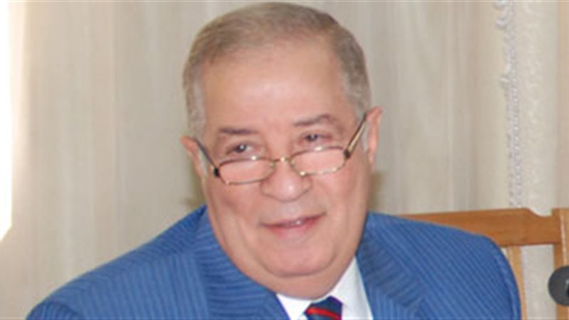 الدكتور محرم هلال