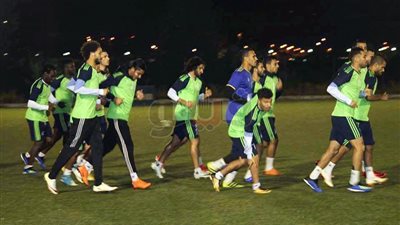 كواليس اليوم الأول لبعثة المصري في الجزائر (فيديو وصور)