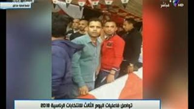 اصطفاف المواطنين في طوابير أمام لجان الجامعة العمالية (فيديو)