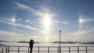 تسجيل ظاهرة «الشموس الشبحية» في القطب الجنوبي