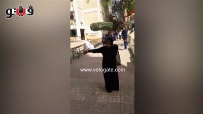 سيدة تطلق الزغاريد أمام لجنة انتخابية في فيصل (فيديو)