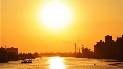 الأرصاد: طقس اليوم مائل للحرارة.. والعظمى بالقاهرة 33 (فيديو)