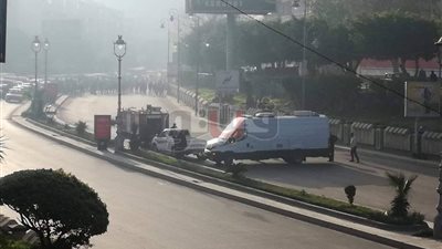 الاشتباه في جسم غريب وتوقف المرور وسط الإسكندرية (صور)