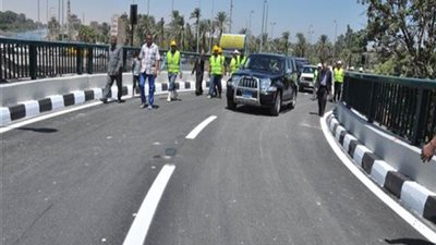 «المرور»: إغلاق كوبري 15 مايو جزئيًا لمدة ثلاثة أيام (فيديو)