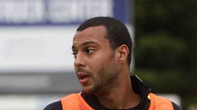 أحمد سمير يستفسر عن عدم مشاركته مع الاتحاد