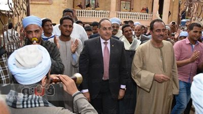 بالصور.. محافظ سوهاج يشهد حفل زفاف جماعي بجهينة