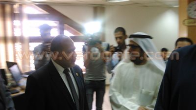 بالصور.. أمين مجلس حكماء المسلمين يتفقد مرصد الأزهر للغات