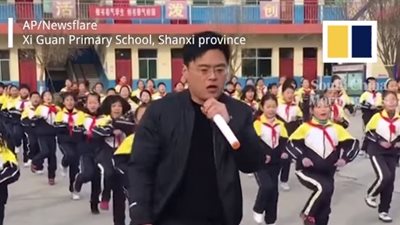 25 مليون مشاهدة لمدير مدرسة يرقص مع طلابه (فيديو)