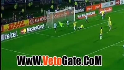 بالفيديو.. حارس كولومبيا يتصدى لهدف مؤكد أمام «ميسى»