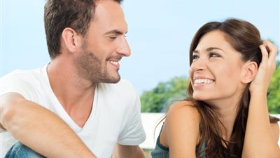 10 وعود على الرجل أن يقدمها للمرأة قبل الزواج