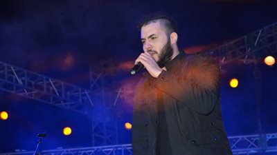 مطرب «كايروكي»: أتمني انضمام «صلاح» إلى الميلان لأني أعشقه منذ الطفولة