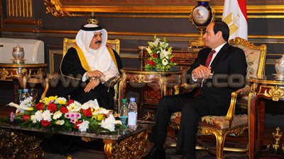 رئيس مجلس النواب البحريني يشيد بنتائج قمة «السيسي» و«حمد»
