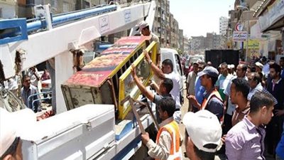 حملات مكثفة لرفع المخلفات والإشغالات بمراكز المنيا